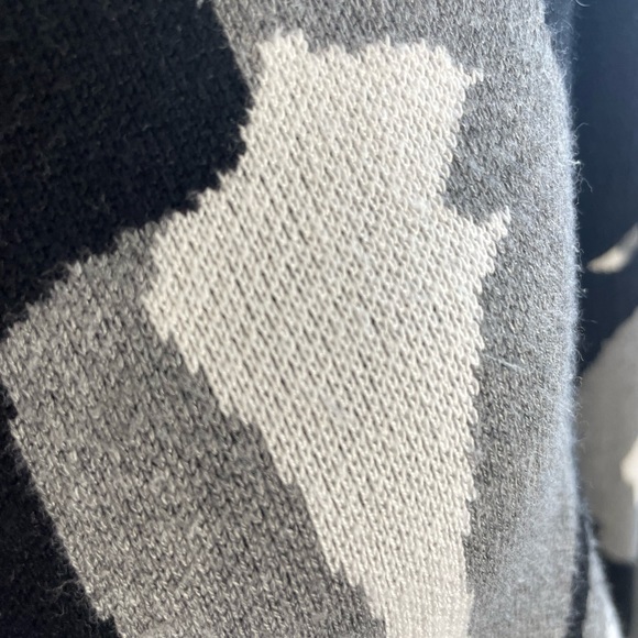 Oversized soft cheetah sweater - Picture 3 of 3